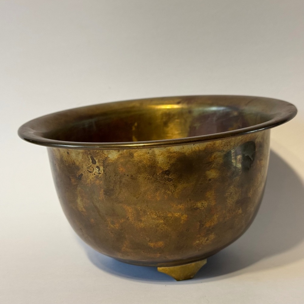 Vintage Solid Brass Footed Bowl Rolled Rim Tripod Planter Catchall Aged Patina